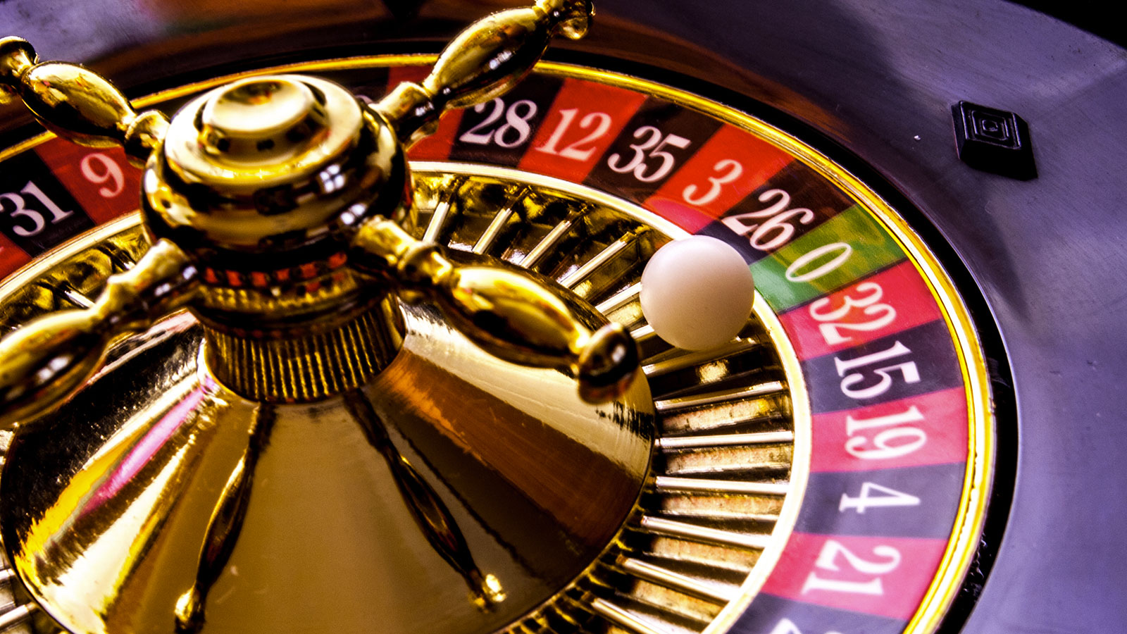 Roulette trực tuyến và Roulette truyền thống